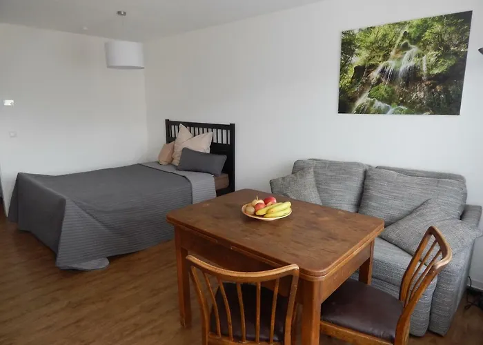 Free Apartment - Schoenblick