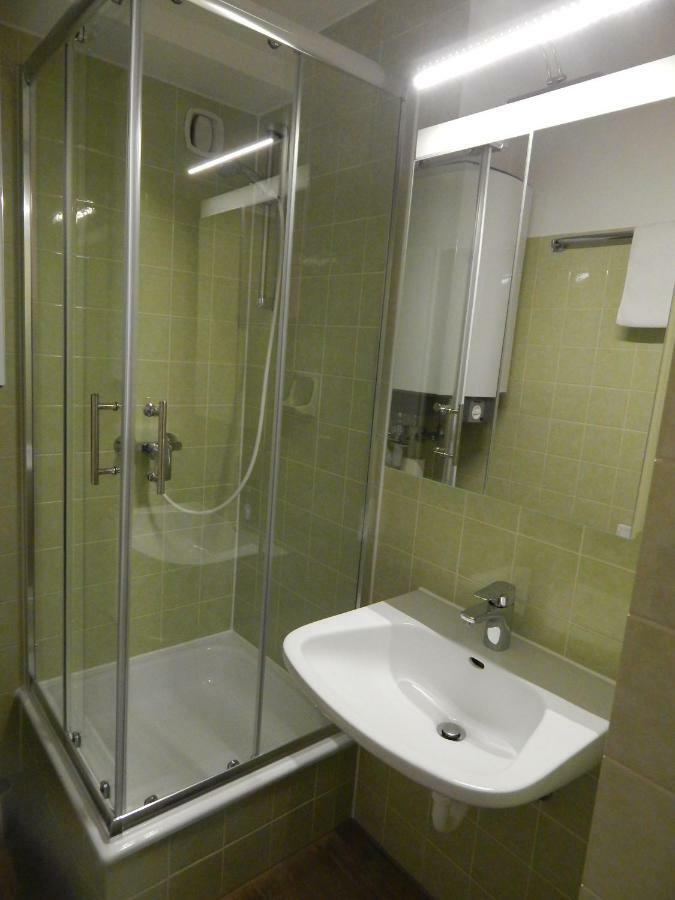 Free - Schoenblick Apartment Bad Urach