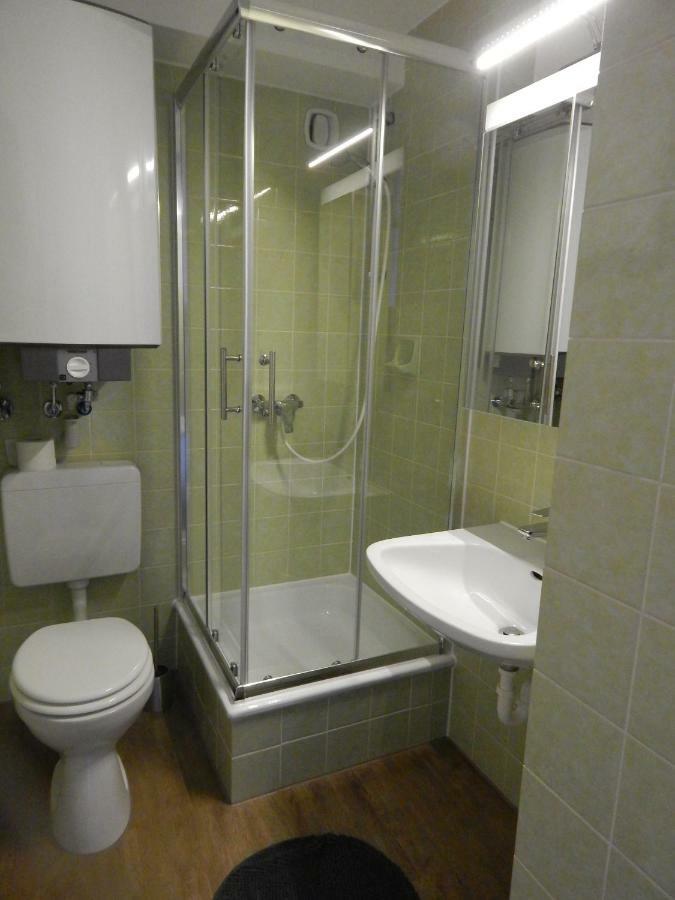 Apartment Free - Schoenblick